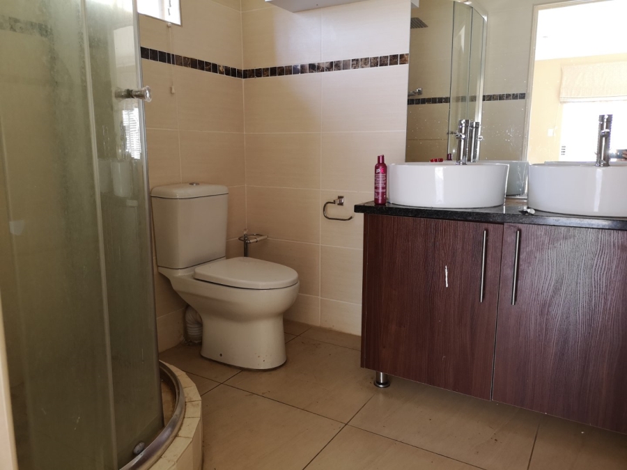 4 Bedroom Property for Sale in Lilyvale S H Free State
